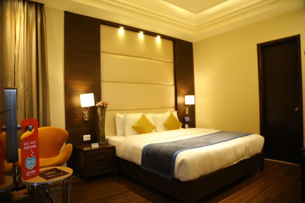 فندق Oyo Premium Panchkula Sector 5 المظهر الخارجي الصورة